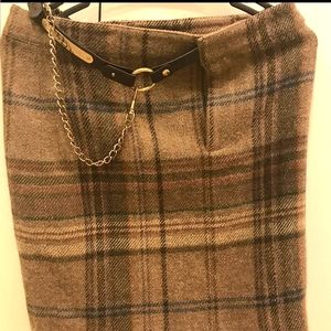 RALPH LAUREN BLUE LABEL - Luxe Wool Mini Skirt with Logo Gold Chain
